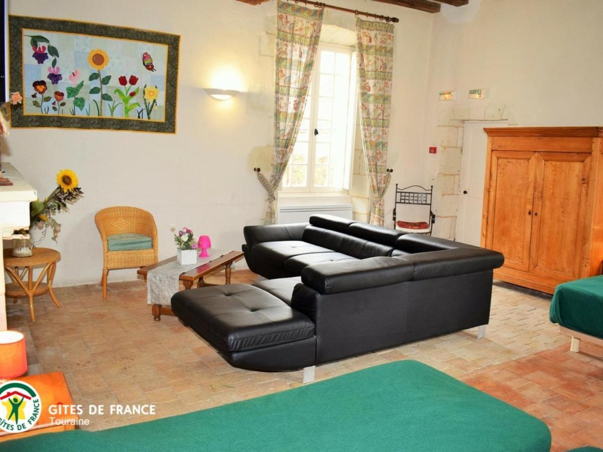 Gite De Charme Pour 15 Pers Avec Jardin Privatif, A 12 Km De La Roche-Posay - Fr-1-381-514 Villa Bossay-sur-Claise ภายนอก รูปภาพ